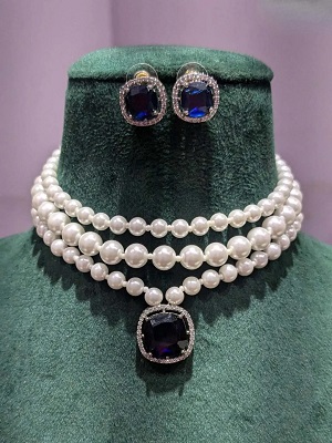 Pearl Choker Necklace