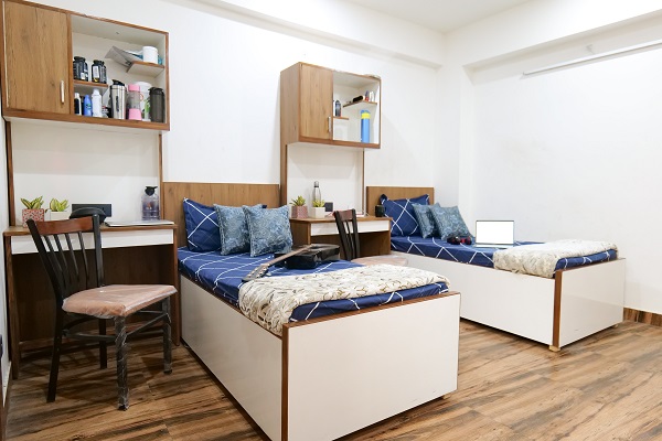 Pg for Girls near Amity University Noida