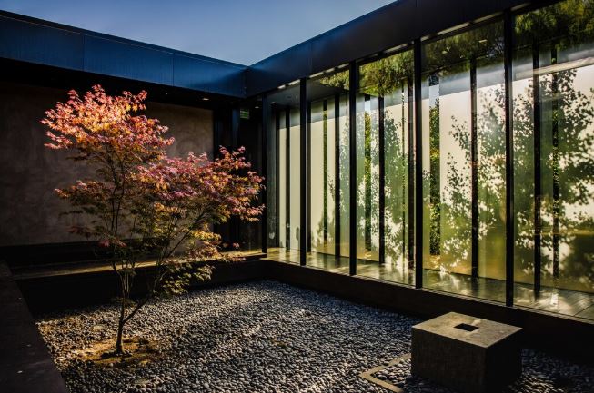 Minimalist Slimline Aluminium Sliding Doors